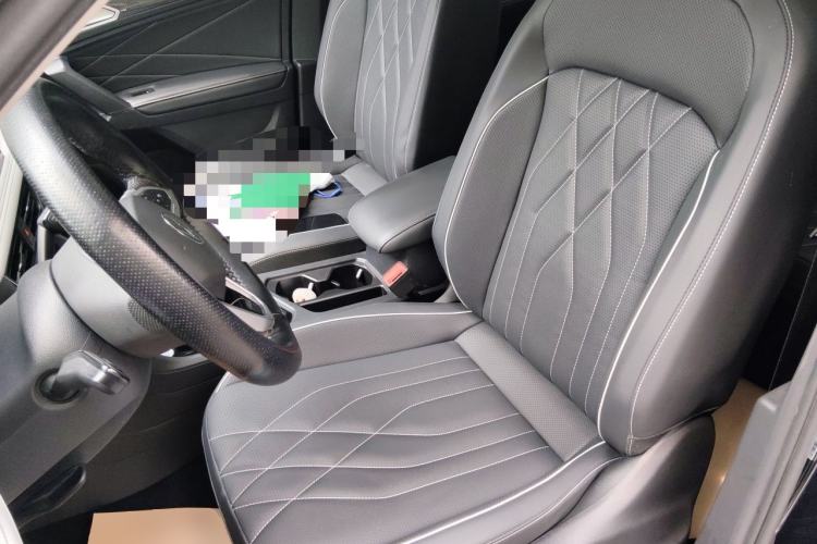 Used Volkswagen Tiguan L 2024 330TSI Automatic Two-Wheel Drive R-Line Enhanced Edition Left Front Seat