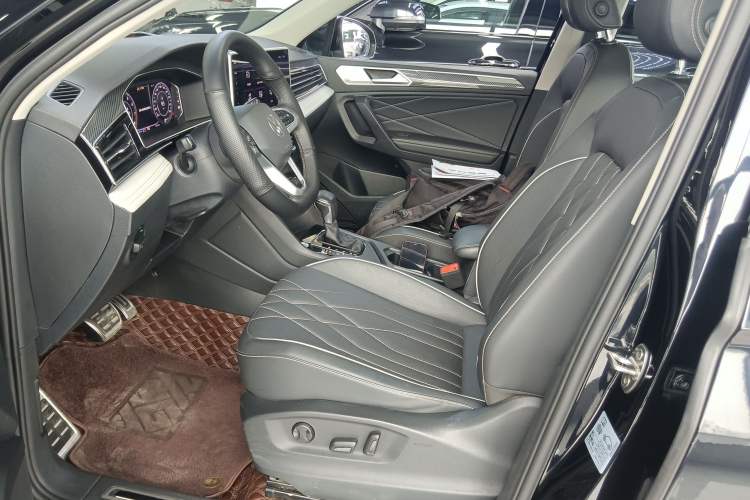 Used Volkswagen Tiguan L 2024 330TSI Automatic Two-Wheel Drive R-Line Enhanced Edition Left Front Seat
