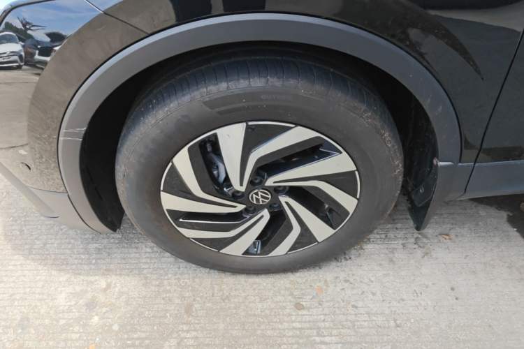 Used Volkswagen Tiguan L 2024 300TSI Automatic Two-Wheel Drive Smart Edition Left Front Wheel Hub