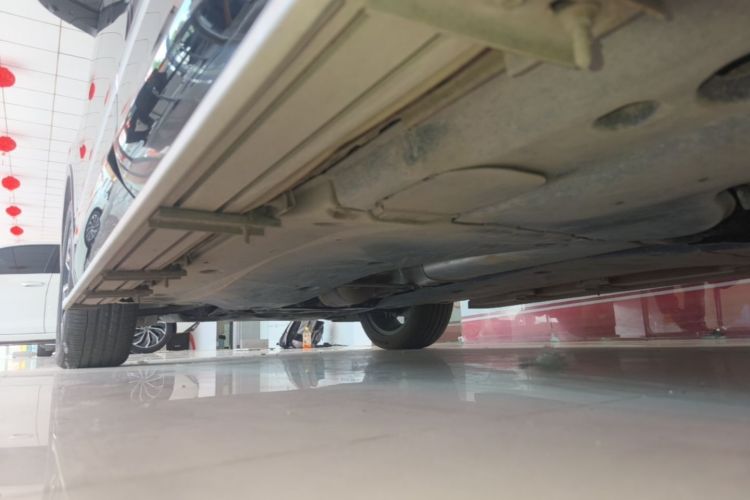 Used Volkswagen Tiguan L 2024 330TSI Automatic Two-Wheel Drive R-Line Enhanced Edition Left Side Sill