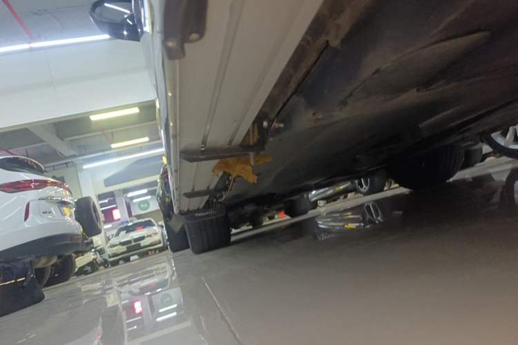 Used Volkswagen Tiguan L 2024 330TSI Automatic Two-Wheel Drive R-Line Enhanced Edition Left Side Sill