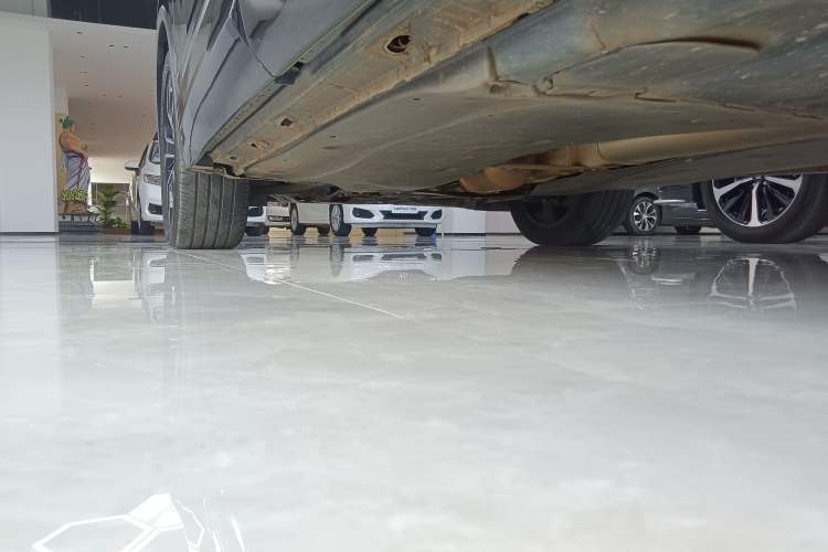 Used Volkswagen Tiguan L 2024 330TSI Automatic Two-Wheel Drive R-Line Enhanced Edition Left Side Sill