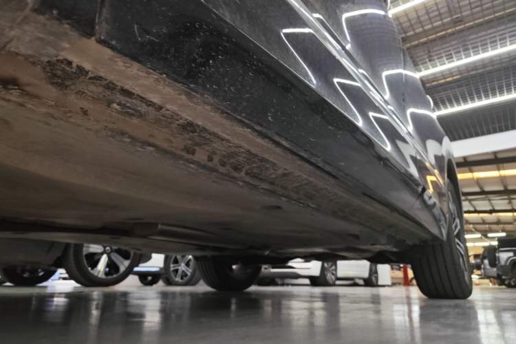 Used Volkswagen Tiguan L 2024 330TSI Automatic Two-Wheel Drive R-Line Enhanced Edition Left Side Sill