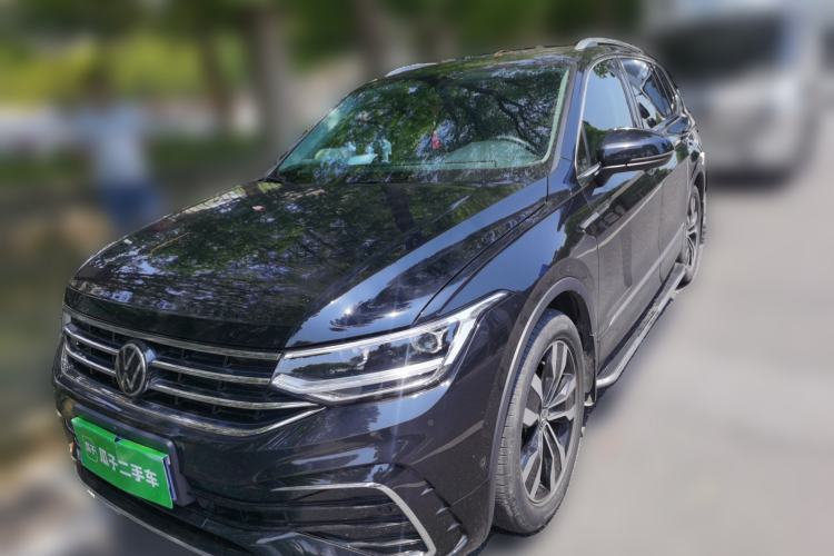 Used Volkswagen Tiguan L 2024 330TSI Automatic Two-Wheel Drive R-Line Enhanced Edition Guazi used car, China used car export, Used car for sale, Used  cars, Cheapest cars for sale