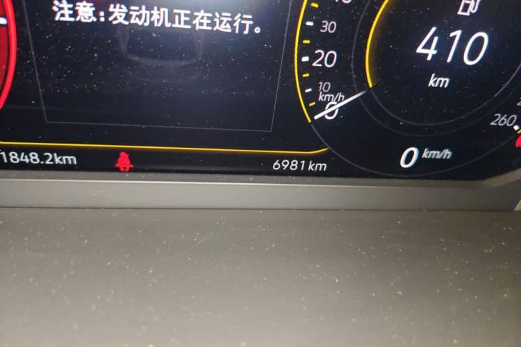 Used Volkswagen Tiguan L 2024 300TSI Automatic Two-Wheel Drive Smart Edition Odometer Close Up