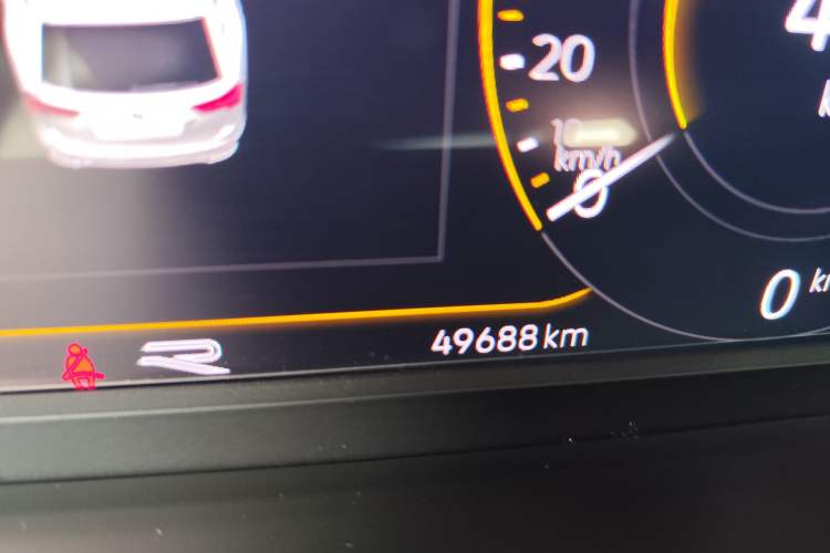 Used Volkswagen Tiguan L 2024 330TSI Automatic Two-Wheel Drive R-Line Enhanced Edition Odometer Close Up
