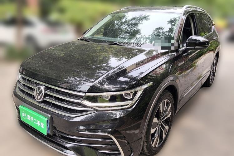 Used Volkswagen Tiguan L 2024 330TSI Automatic Two-Wheel Drive R-Line Enhanced Edition Guazi used car, China used car export, Used car for sale, Used cars, Cheapest cars for sale