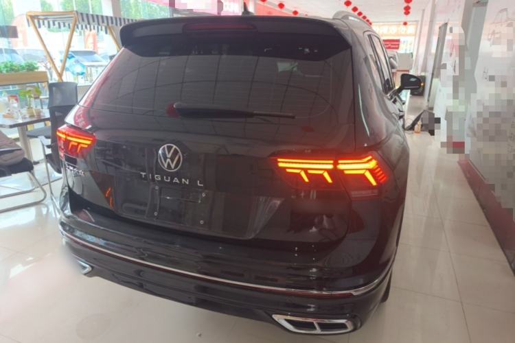 Used Volkswagen Tiguan L 2024 330TSI Automatic Two-Wheel Drive R-Line Enhanced Edition Rear