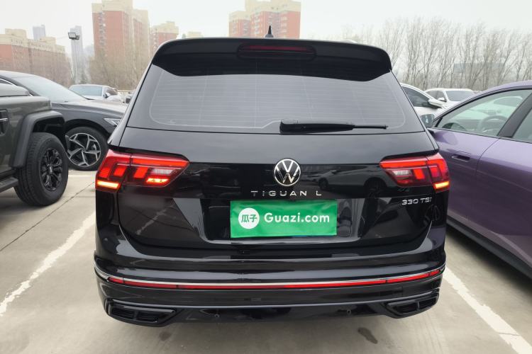 Used Volkswagen Tiguan L 2024 Outstanding Model 330TSI Automatic Two-Wheel Drive R-Line Dragon Glory Edition Rear