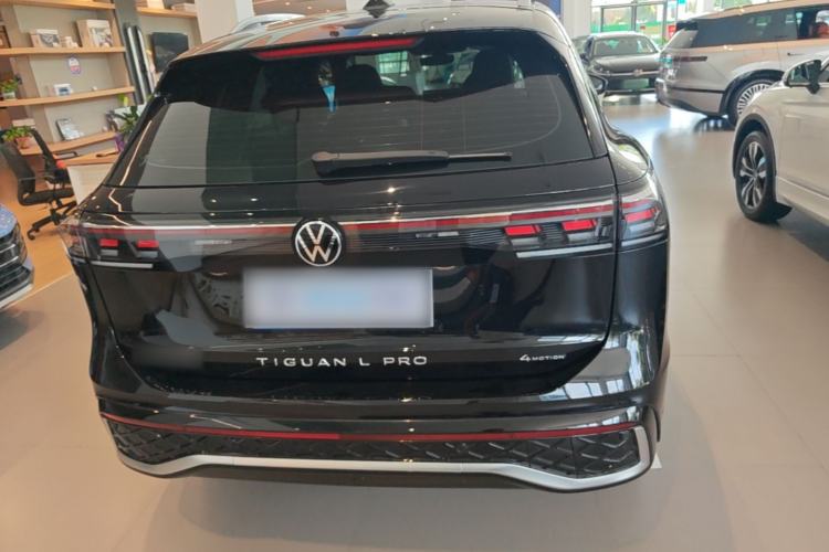 Used Volkswagen Tiguan L 2024 PRO 380TSI Four-Wheel Drive R-Line Prestige Edition Rear