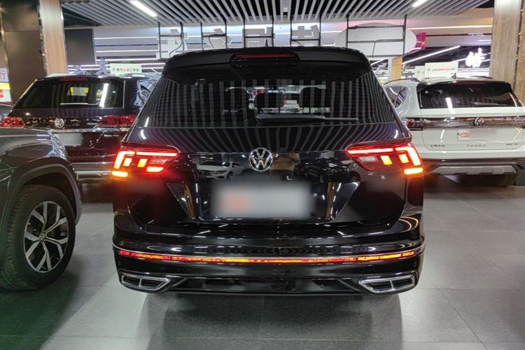 Used Volkswagen Tiguan L 2024 330TSI Automatic Two-Wheel Drive R-Line Enhanced Edition Rear