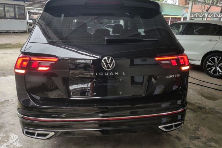 Used Volkswagen Tiguan L 2024 Outstanding Model 330TSI Automatic Two-Wheel Drive R-Line Dragon Glory Edition Rear
