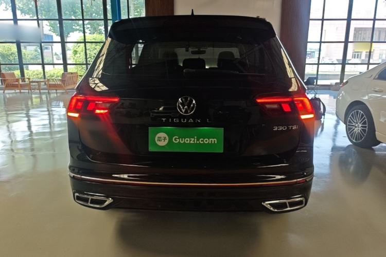 Used Volkswagen Tiguan L 2024 Outstanding Model 330TSI Automatic Two-Wheel Drive R-Line Dragon Glory Edition Rear