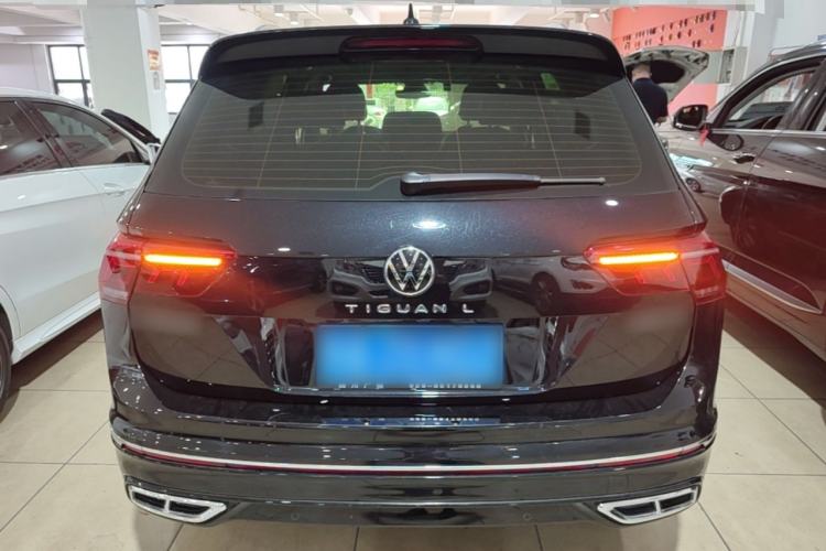 Used Volkswagen Tiguan L 2024 330TSI Automatic Two-Wheel Drive R-Line Enhanced Edition Rear