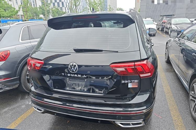 Used Volkswagen Tiguan L 2024 Outstanding Model 330TSI Automatic Two-Wheel Drive R-Line Dragon Glory Edition Rear