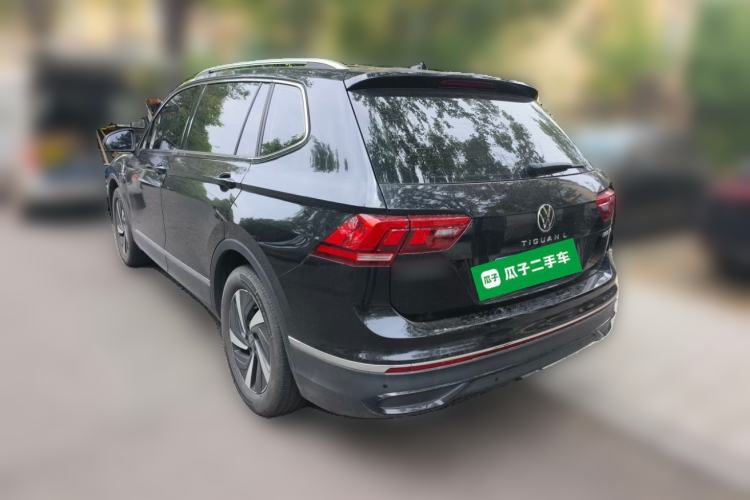 Used Volkswagen Tiguan L 2024 300TSI Automatic Two-Wheel Drive Smart Edition Rear Left 45 Deg