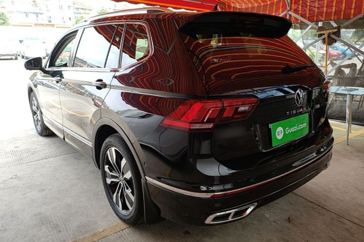Used Volkswagen Tiguan L 2024 Outstanding Model 330TSI Automatic Two-Wheel Drive R-Line Dragon Glory Edition Rear Left 45 Deg