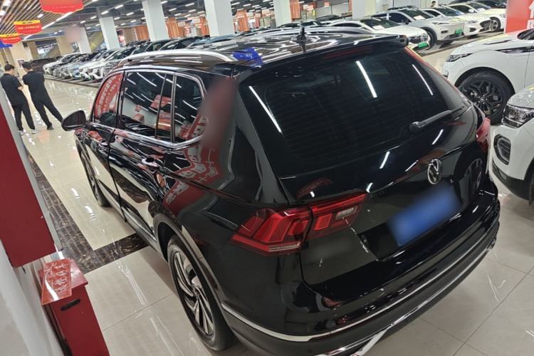 Used Volkswagen Tiguan L 2024 300TSI Automatic Two-Wheel Drive Smart Edition Rear Left 45 Deg