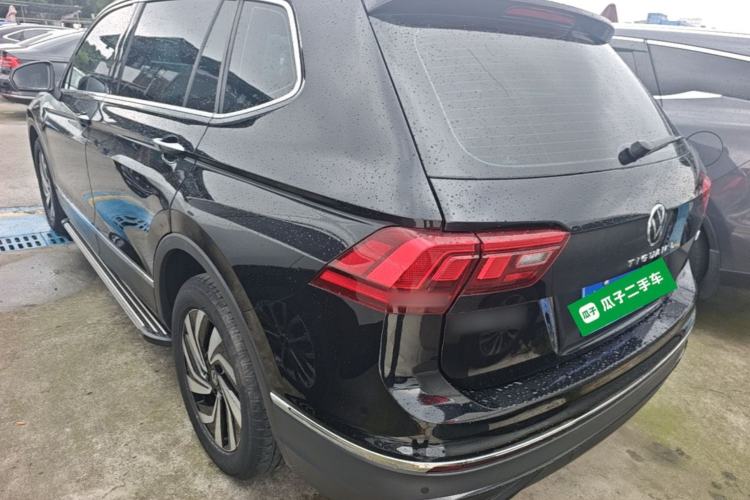 Used Volkswagen Tiguan L 2024 Outstanding Model 300TSI Automatic Two-Wheel Drive Longteng Edition Rear Left 45 Deg