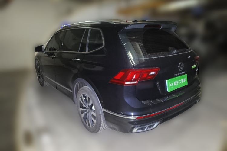 Used Volkswagen Tiguan L 2024 Outstanding Model 330TSI Automatic Two-Wheel Drive R-Line Dragon Glory Edition Rear Left 45 Deg