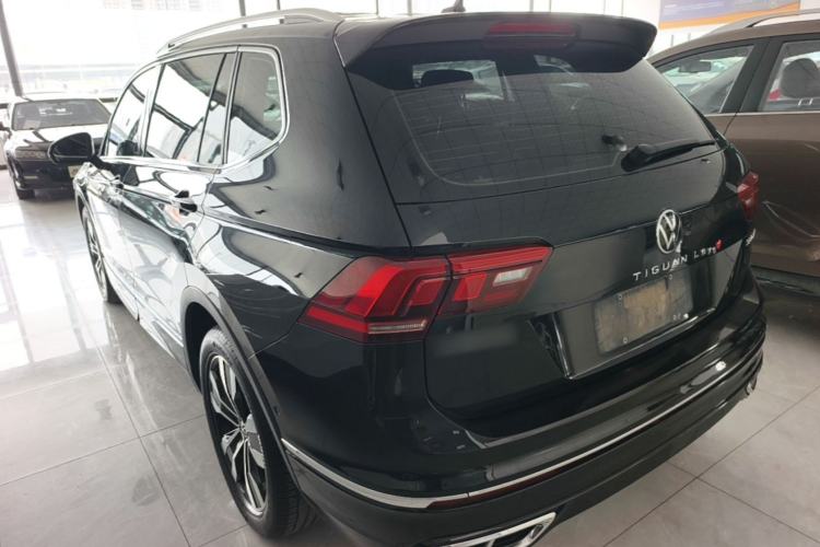 Used Volkswagen Tiguan L 2024 Outstanding Model 330TSI Automatic Two-Wheel Drive R-Line Dragon Glory Edition Rear Left 45 Deg