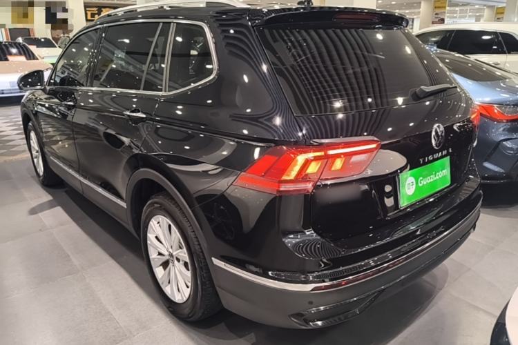 Used Volkswagen Tiguan L 2024 Outstanding Model 300TSI Automatic Two-Wheel Drive Longteng Edition Rear Left 45 Deg