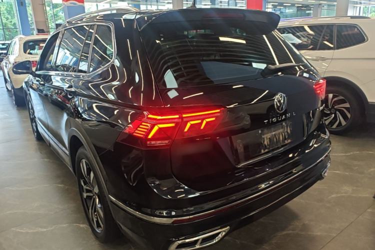 Used Volkswagen Tiguan L 2024 330TSI Automatic Two-Wheel Drive R-Line Enhanced Edition Rear Left 45 Deg