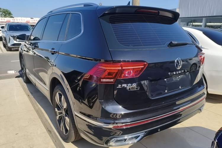 Used Volkswagen Tiguan L 2024 330TSI Automatic Two-Wheel Drive R-Line Enhanced Edition Rear Left 45 Deg
