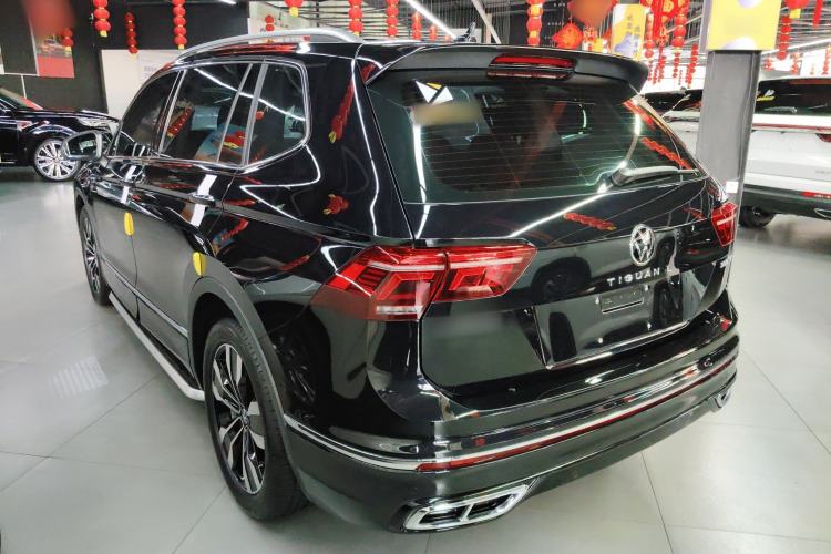 Used Volkswagen Tiguan L 2024 330TSI Automatic Two-Wheel Drive R-Line Enhanced Edition Rear Left 45 Deg