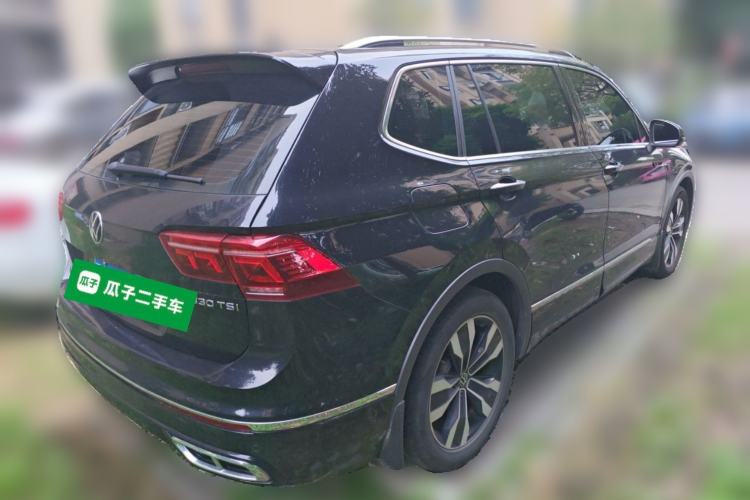 Used Volkswagen Tiguan L 2024 330TSI Automatic Two-Wheel Drive R-Line Enhanced Edition Rear Right 45 Deg