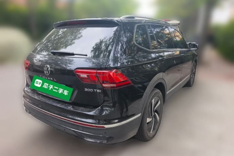 Used Volkswagen Tiguan L 2024 300TSI Automatic Two-Wheel Drive Smart Edition Rear Right 45 Deg