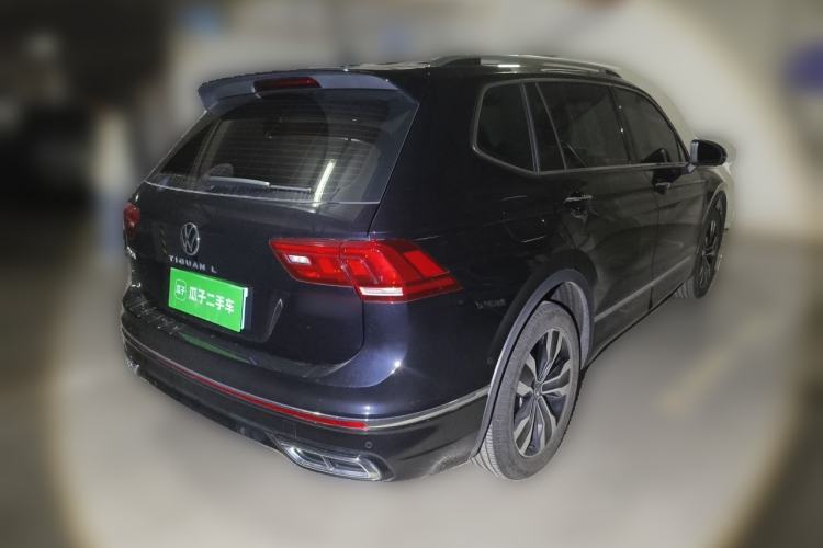 Used Volkswagen Tiguan L 2024 Outstanding Model 330TSI Automatic Two-Wheel Drive R-Line Dragon Glory Edition Rear Right 45 Deg