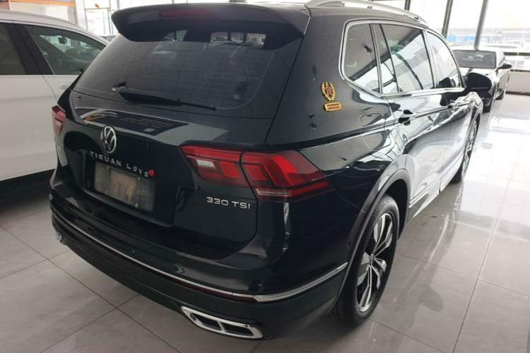 Used Volkswagen Tiguan L 2024 Outstanding Model 330TSI Automatic Two-Wheel Drive R-Line Dragon Glory Edition Rear Right 45 Deg