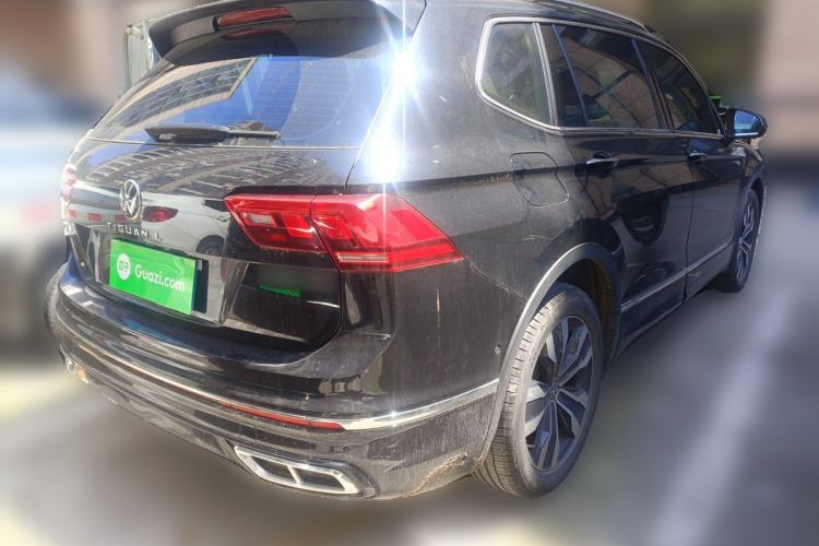 Used Volkswagen Tiguan L 2024 Outstanding Model 330TSI Automatic Two-Wheel Drive R-Line Dragon Glory Edition Rear Right 45 Deg