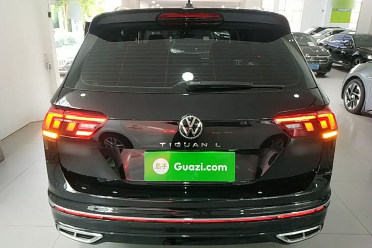Used Volkswagen Tiguan L 2024 Outstanding Model 330TSI Automatic Two-Wheel Drive R-Line Dragon Glory Edition Rear