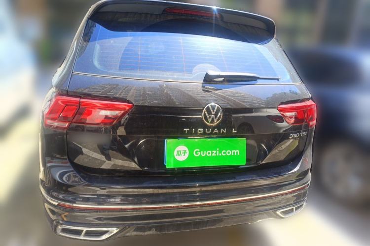 Used Volkswagen Tiguan L 2024 Outstanding Model 330TSI Automatic Two-Wheel Drive R-Line Dragon Glory Edition Rear