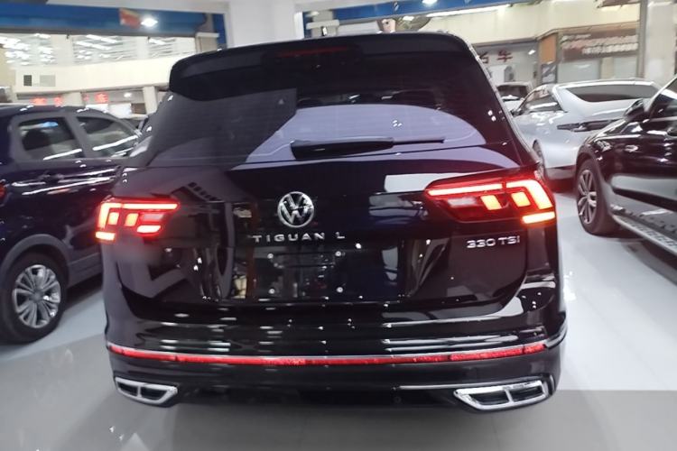 Used Volkswagen Tiguan L 2024 Outstanding Model 330TSI Automatic Two-Wheel Drive R-Line Dragon Glory Edition Rear