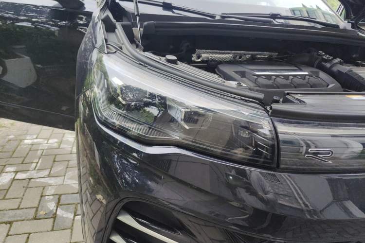 Used Volkswagen Tiguan L 2024 PRO 330TSI Two-Wheel Drive R-Line Smart Edition Right Front Headlight