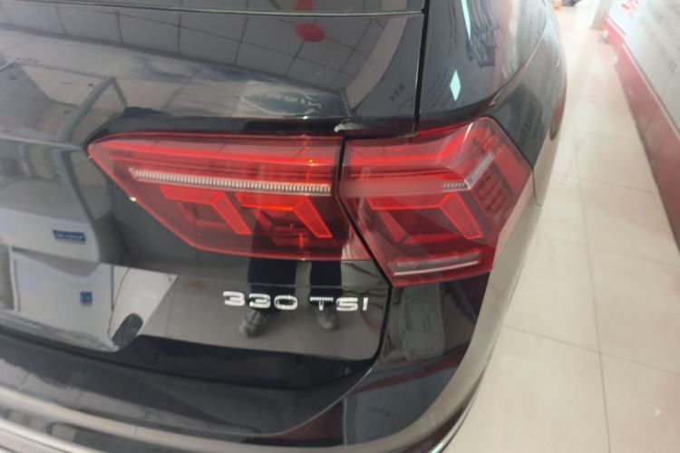 Used Volkswagen Tiguan L 2024 330TSI Automatic Two-Wheel Drive R-Line Enhanced Edition Right Rear Taillight