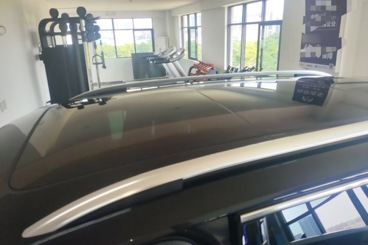 Used Volkswagen Tiguan L 2024 Outstanding Model 300TSI Automatic Two-Wheel Drive Longteng Edition Roof