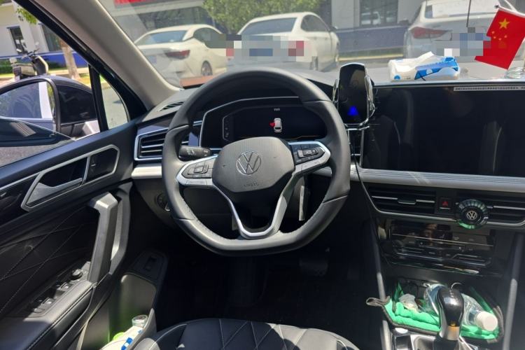 Used Volkswagen Tiguan L 2024 300TSI Automatic Two-Wheel Drive Smart Edition Steering Wheel