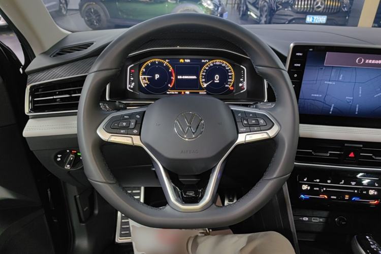 Used Volkswagen Tiguan L 2024 330TSI Automatic Two-Wheel Drive R-Line Enhanced Edition Steering Wheel