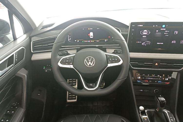 Used Volkswagen Tiguan L 2024 330TSI Automatic Two-Wheel Drive R-Line Enhanced Edition Steering Wheel