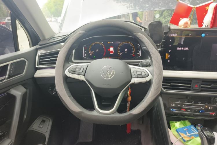 Used Volkswagen Tiguan L 2024 300TSI Automatic Two-Wheel Drive Smart Edition Steering Wheel