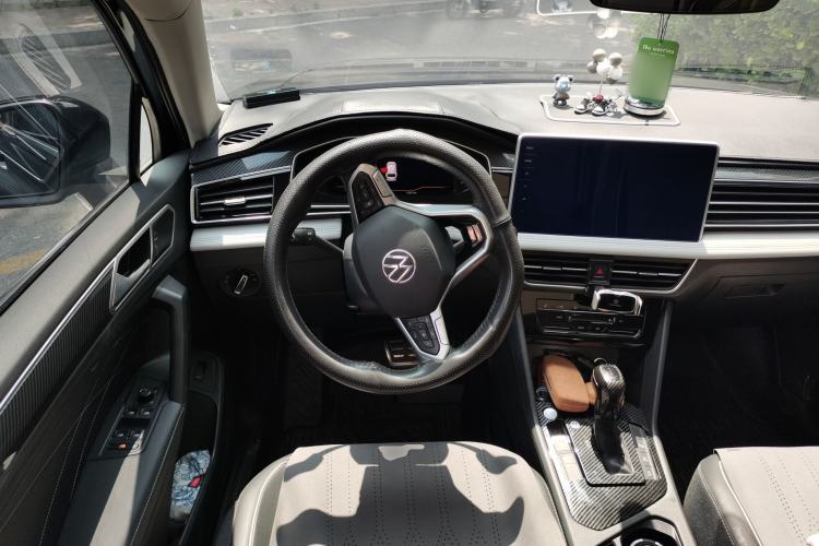 Used Volkswagen Tiguan L 2024 330TSI Automatic Two-Wheel Drive R-Line Enhanced Edition Steering Wheel