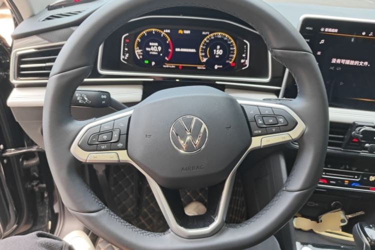 Used Volkswagen Tiguan L 2024 300TSI Automatic Two-Wheel Drive Smart Edition Steering Wheel