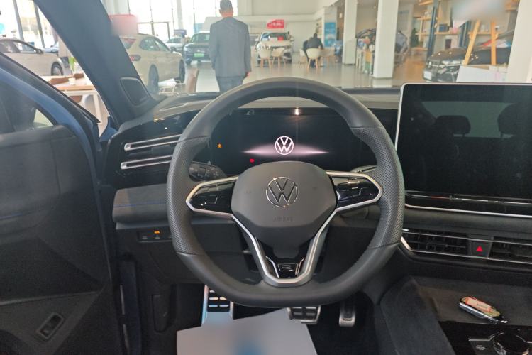 Used Volkswagen Tiguan L 2024 PRO 380TSI Four-Wheel Drive R-Line Prestige Edition Steering Wheel