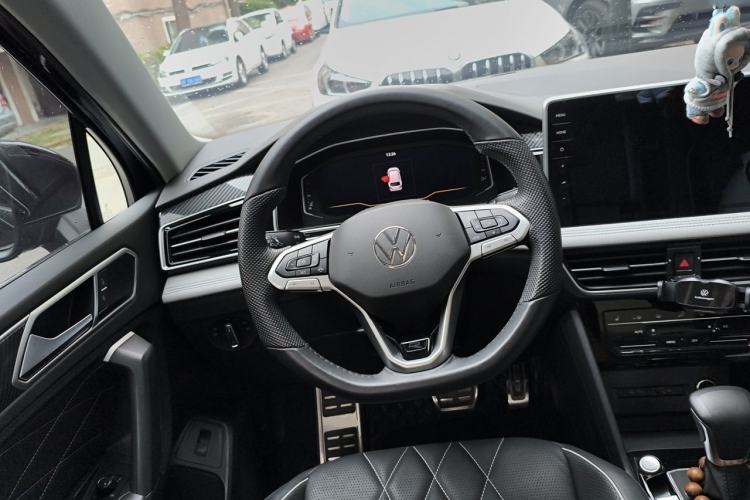 Used Volkswagen Tiguan L 2024 330TSI Automatic Two-Wheel Drive R-Line Enhanced Edition Steering Wheel
