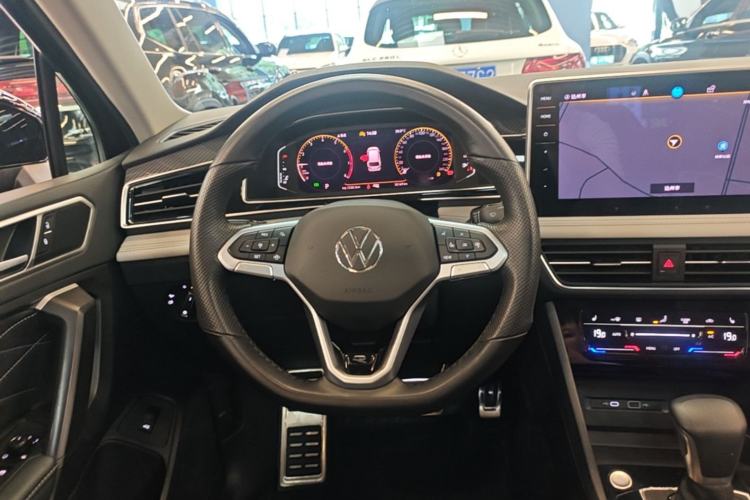 Used Volkswagen Tiguan L 2024 330TSI Automatic Two-Wheel Drive R-Line Enhanced Edition Steering Wheel
