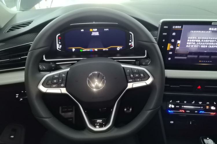 Used Volkswagen Tiguan L 2024 330TSI Automatic Two-Wheel Drive R-Line Enhanced Edition Steering Wheel